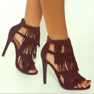 Wild Diva Strappy Fringe Stiletto Heel Sandals 6